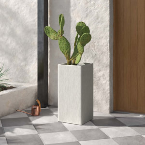 Eisenbarth Concrete Pot Planter