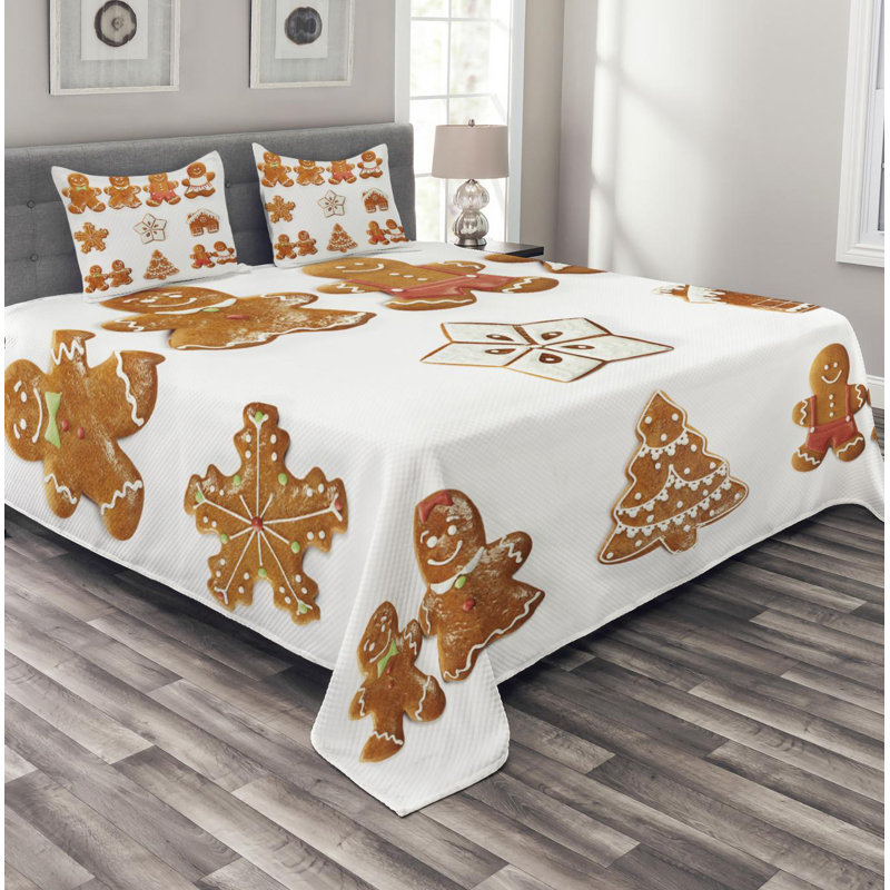 White Quilted Gingerbread Man Microfiber Queen Bedspread Set
