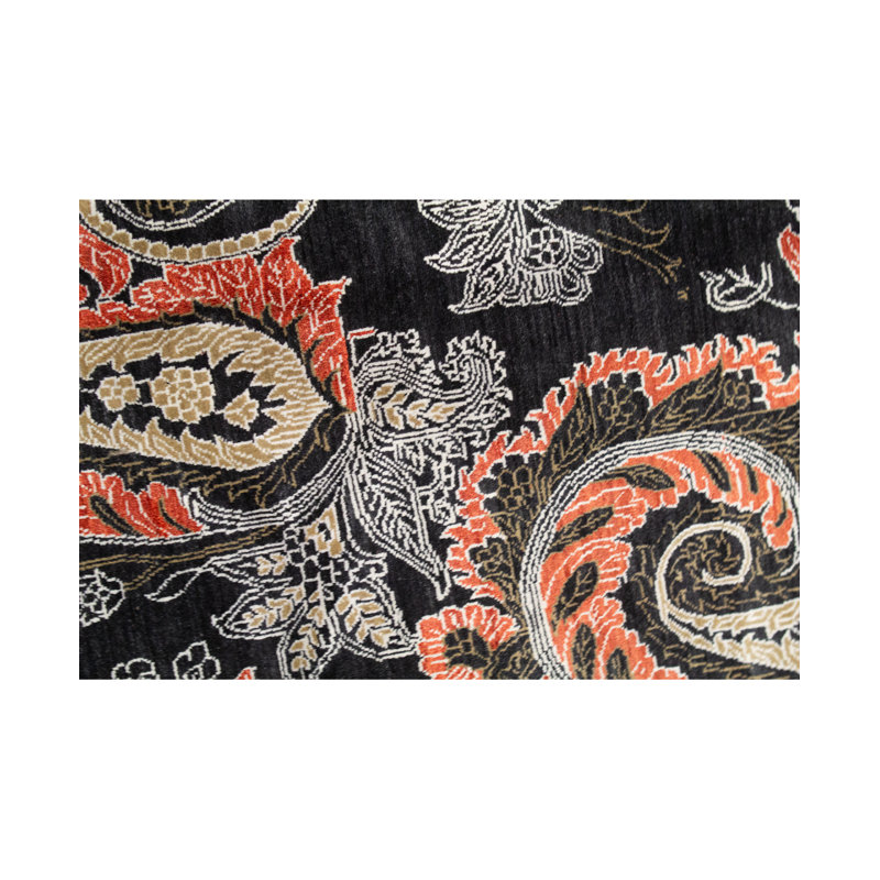Geometric Area Rug in Black/Rust