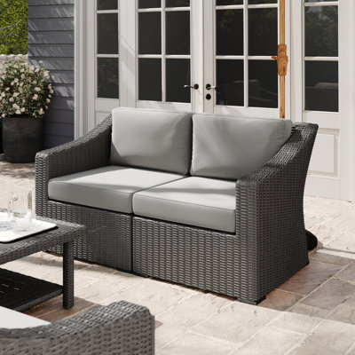 Causeuse d'extérieur en rotin avec coussins toutes saisons Martha Stewart Bedford