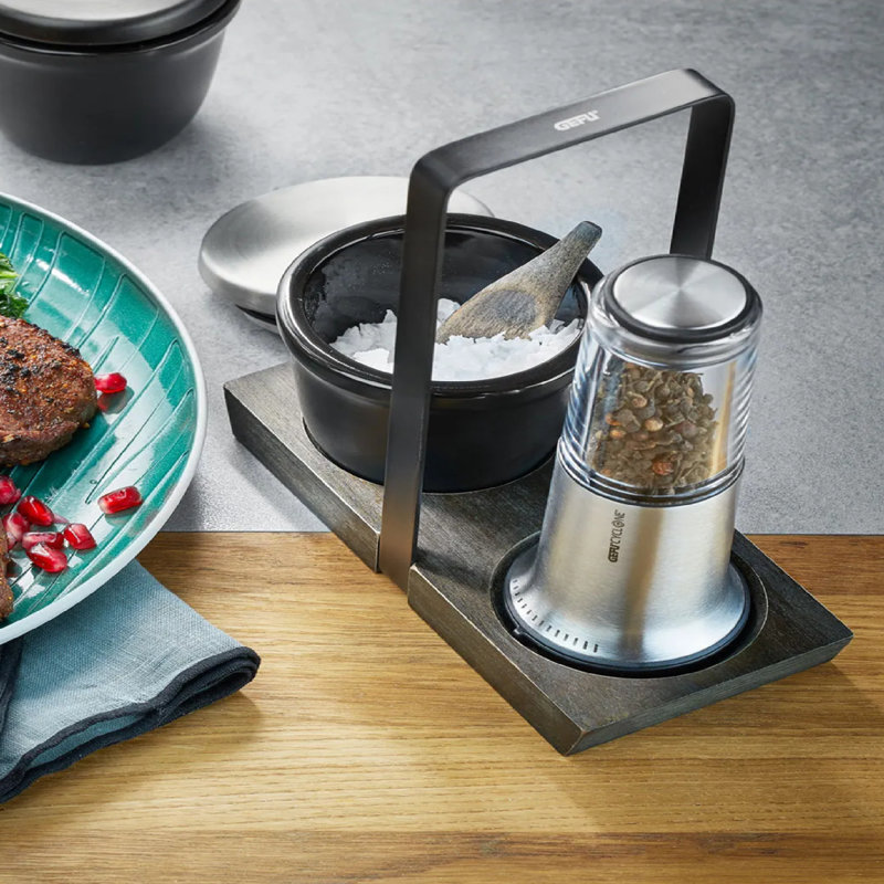 Brand No Power Source Required / Manual Salt And Pepper Shaker Set