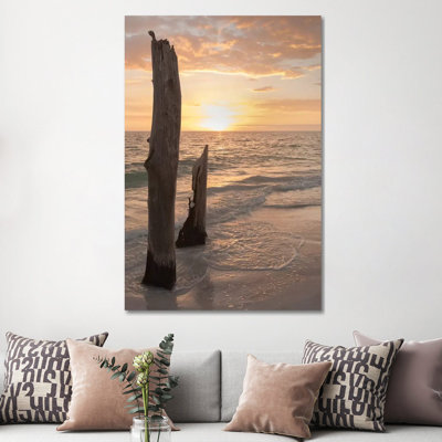 «Sunset at Lovers Key State Park, Florida» par Maresa Pryor - photographie sur toile tendue