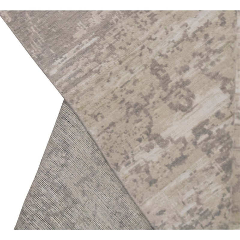 Hand Knotted Area Rug in Multi
