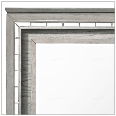 Antares Light Gray Oak Finish Mirror with LED, Sleek and Modern Design for Enhanced Reflection and Ambiance