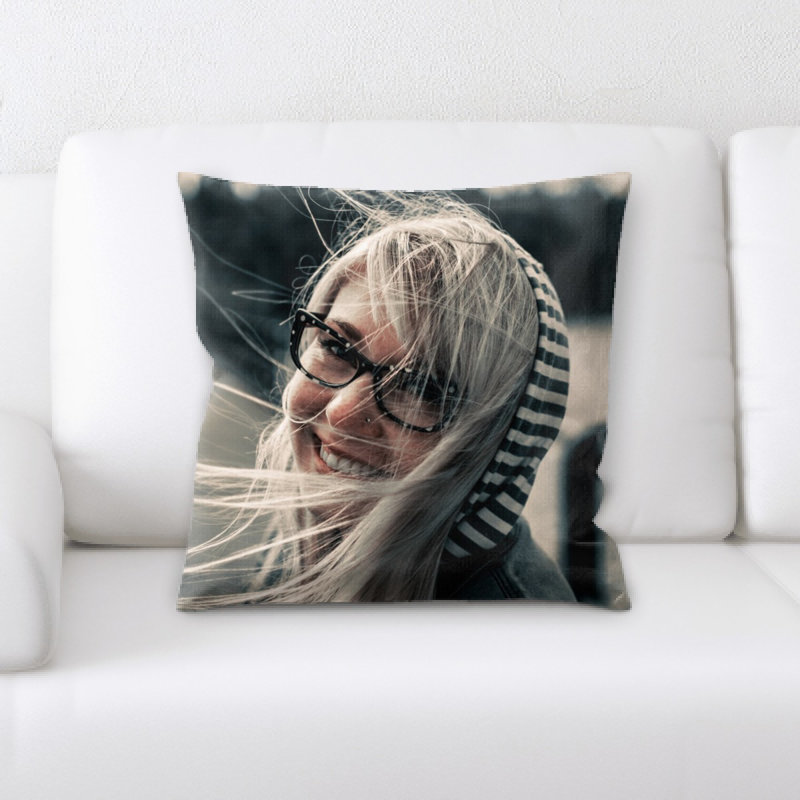 Coussin Girl