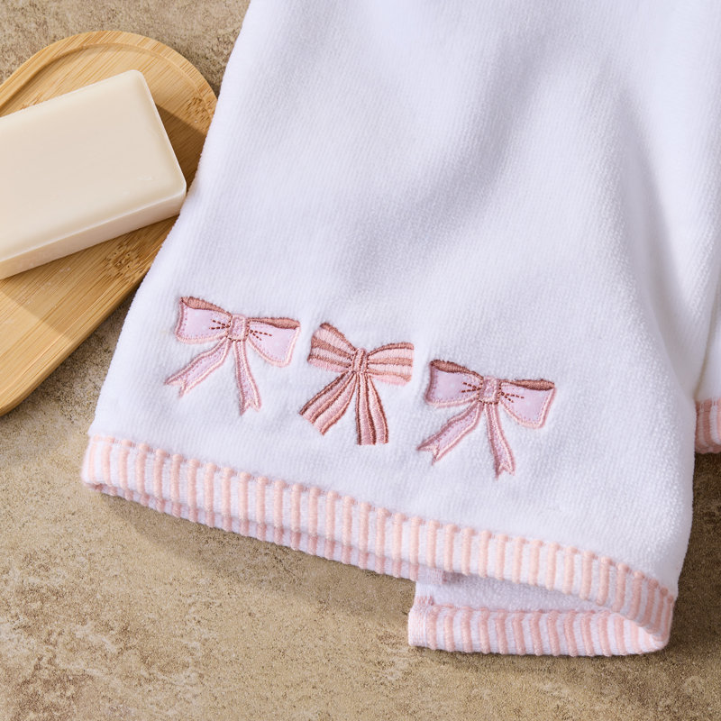Bow Flourish White Pink Seashell Towel Set