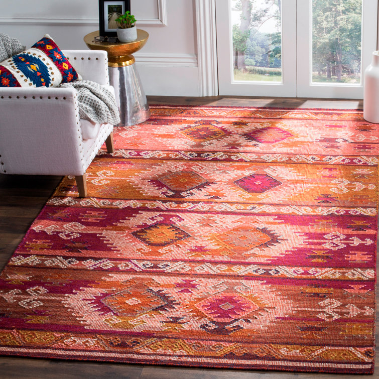 BIG Deals On Your Favorite Finds!