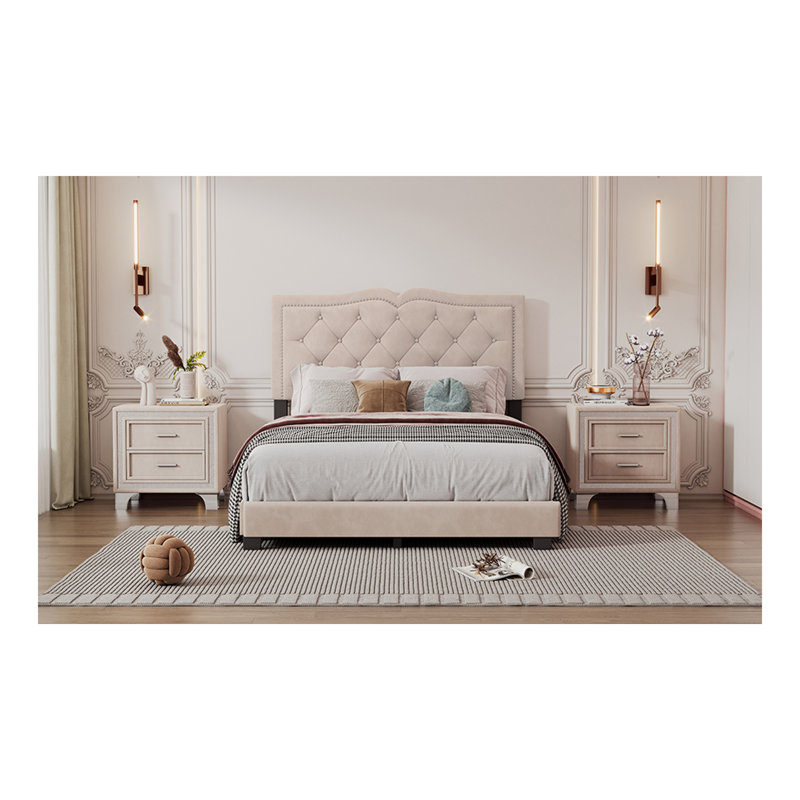 Structure de lit double rembourrée avec motif de rivets, lit plateforme moderne en velours avec tête de lit capitonnée, beige