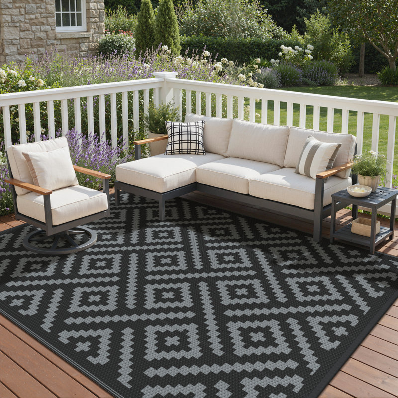 Recycled P.E.T Checkered and Geometric Rug, Black; Gray, Rectangle 6 pi x 9 pi
