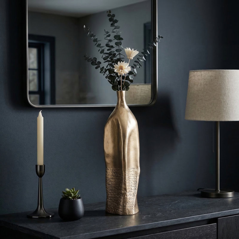 Vase moderne en aluminium texturé pour la décoration intérieure - Grand vase sculptural pour console, tablette ou décoration de salon