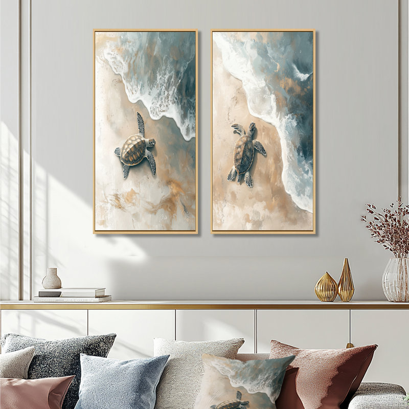 Baby Turtle Trails On The Beach I - animaux, art mural 2 panneaux, H 40 po x l 41 po, Cream Floater Framed