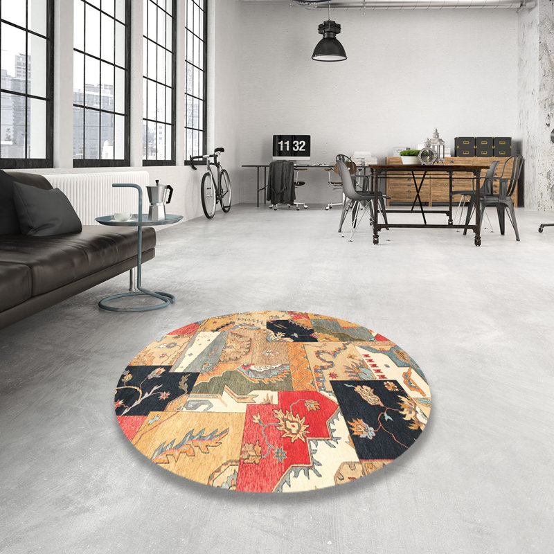 Soejima Abstract Indoor Rug, Round 3'