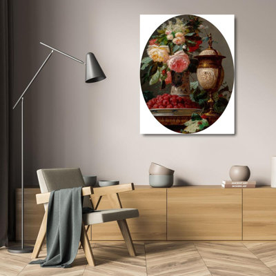 «Nature morte avec des roses et un bol de framboises avec un coquetier d'autruche doré» par Jean-Baptiste Robie - Art mural sur toile tendue avec châssis
