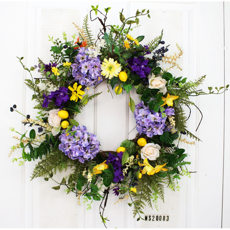 24" Silk Wreath