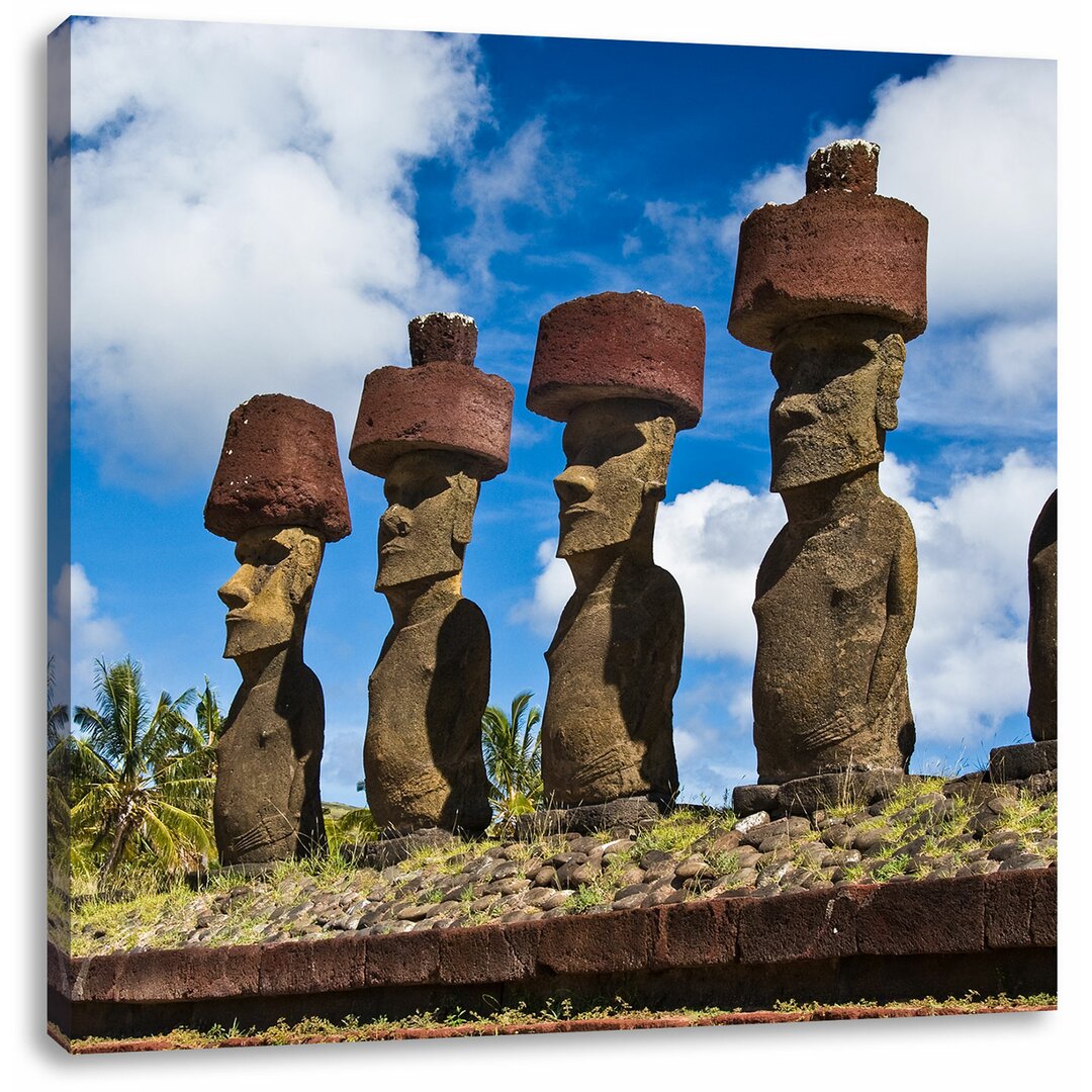 Leinwandbild Moai Statuen auf den Osterinseln am Tag