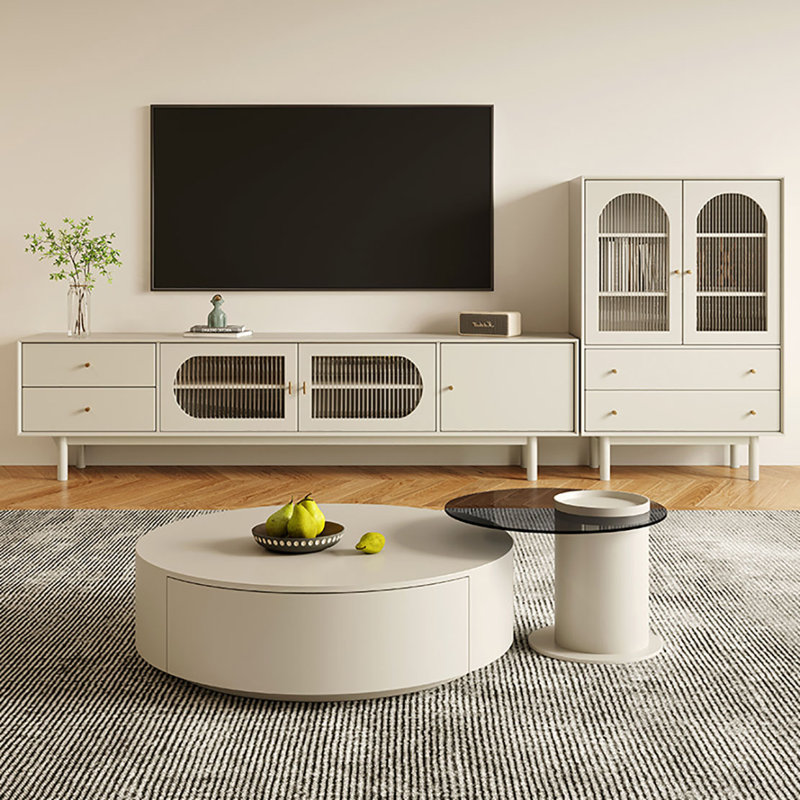 Meuble télé et table basse de style crème