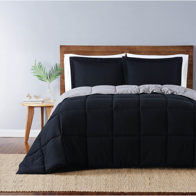 Ensemble d'édredon réversible en microfibre Everyday, Édredon double + 2 taies décoratives standards, Noir / gris