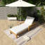 Chaise longue d'extérieur en bois beige avec dossier réglable