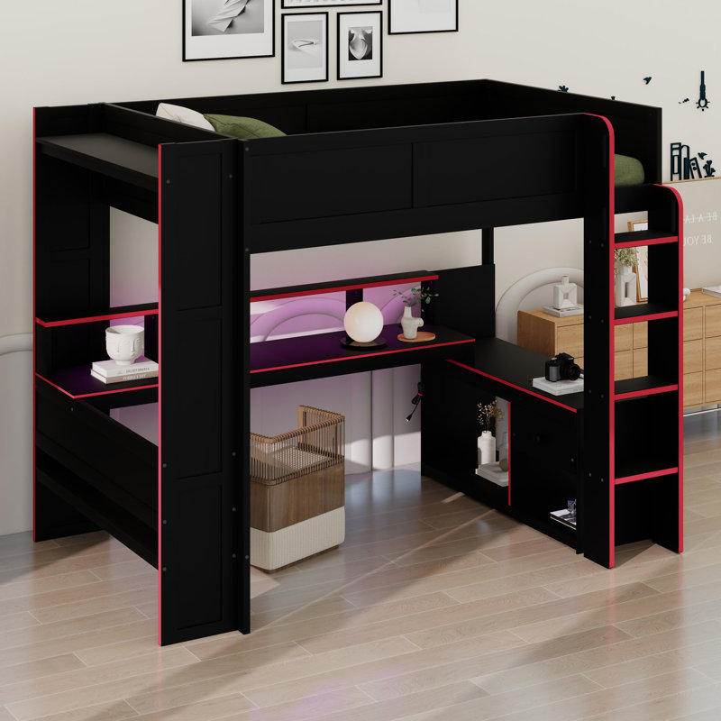 Lit mezzanine avec bureau de jeu, étagères, bande lumineuse et borne de recharge pour chambres à coucher peu encombrantes