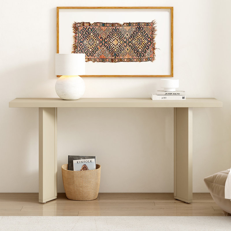 Élégante console avec plateau en placage de pin et pieds géométriques, Beige