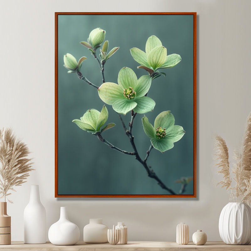 Photo hivernale de cornouiller monochrome vert gris - Cornouiller, Toile avec cadre flottant brun, H 20 po x l 12 po x P 1 po