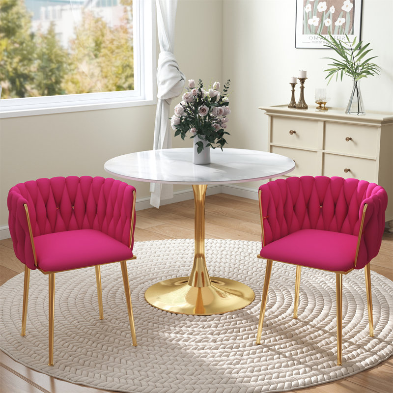 Ensemble de salle à manger à piédestal rond avec chaise tissée, Rose rouge