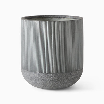 Jardinière Kute Nest à rayons côtelés de 35,5 cm (14 po) de hauteur - Anthracite
