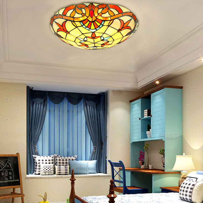 Tiffany Round Flush Mount Ceiling Light