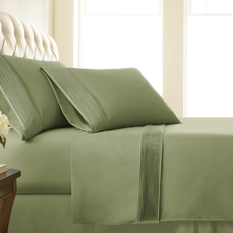 Vilano Springs Extra Deep Pocket Bed Sheet Set with Pleated Hem, Easy care, Pet Hair Resistant, Sage Green