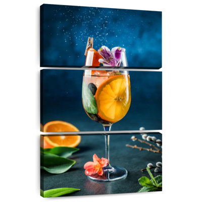 Yarlin Citrus Cocktail