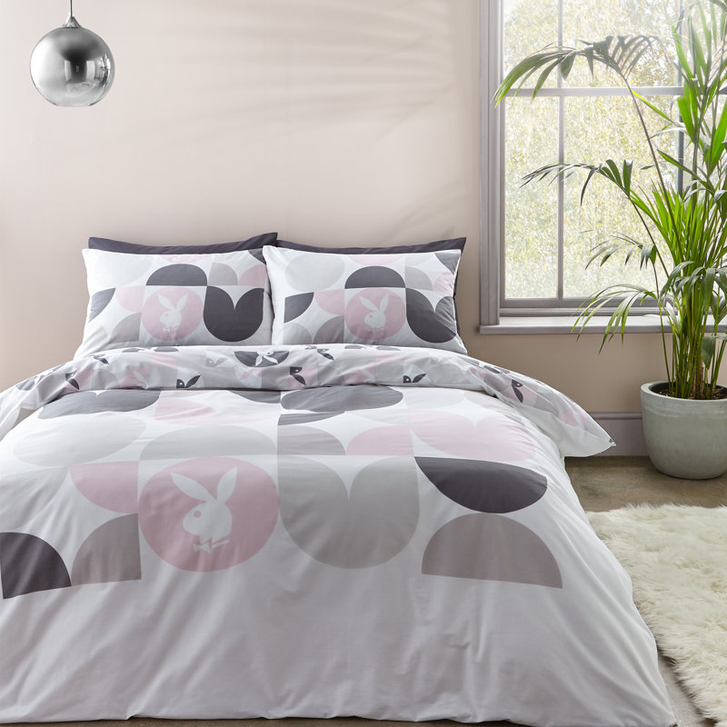 Retro Geo Bunny Reversible King Duvet Cover Set with Pillowcases with Pillowcases, Double - 2 Standard Pillowcases