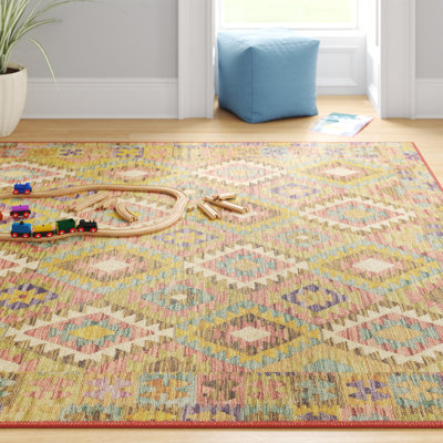 Hovey Tribal Diamond Machine Washable Gold/Red/Brown Area Rug Mat