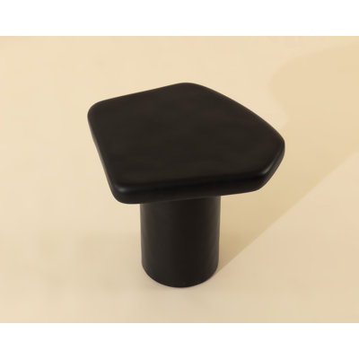 Detti End Table