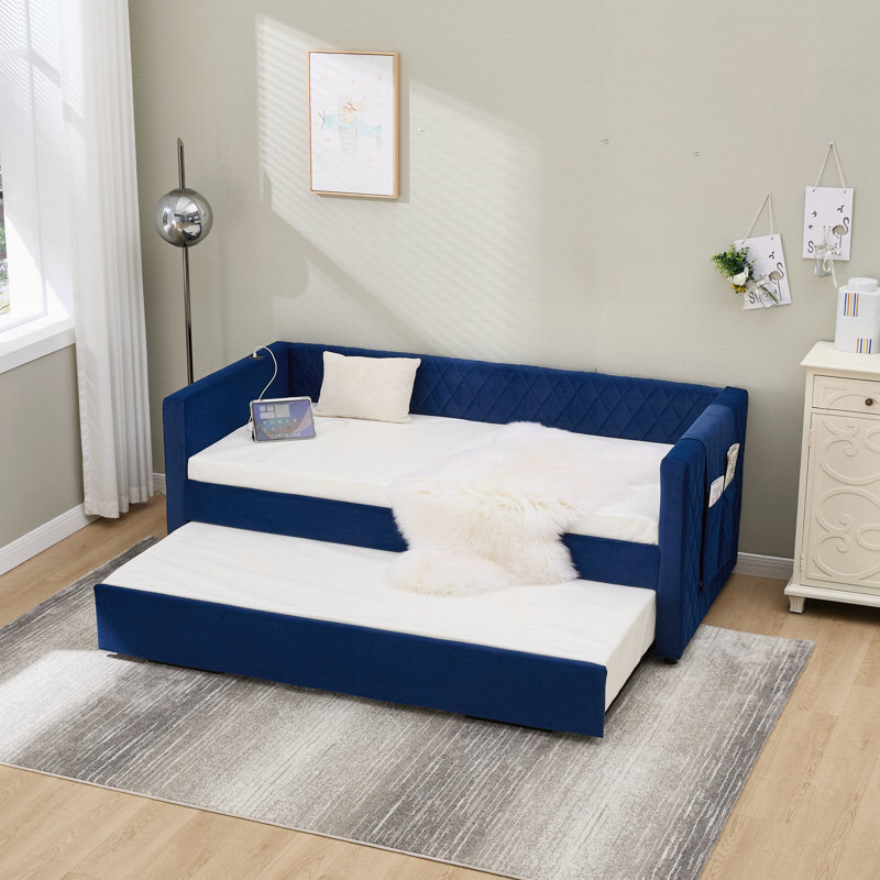Navy Velvet Daybed, Sturdy Wooden Bed Frame, Navy