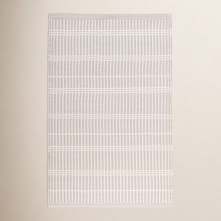 Marlo Platinum Handwoven Indoor/Outdoor Rug
