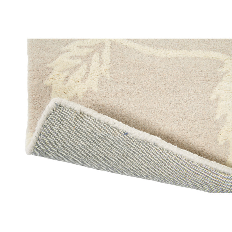Hand Tufted Floral Area Rug in Cream/Beige, Rectangle 6'7" x 9'2"