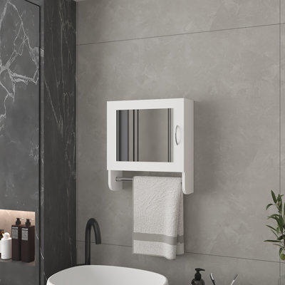 Pharmacie Sherlyn, salle de bain
