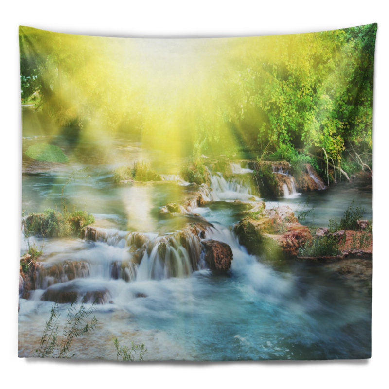 Tapisserie cascade sous la plage, H 50 po x l 60 po