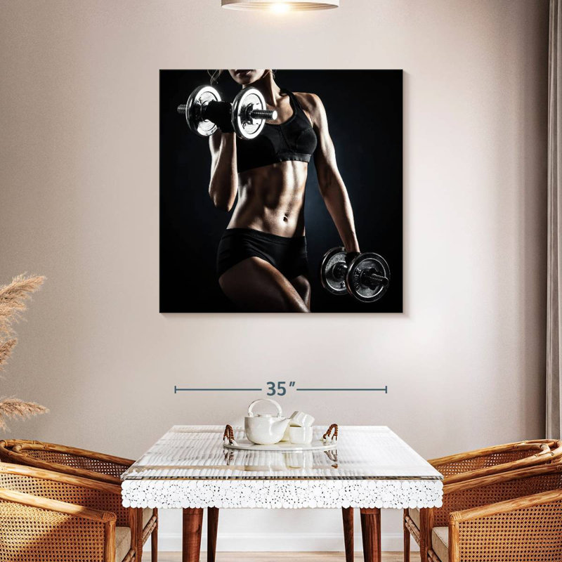 Sireci Weightlifting Female Athlete