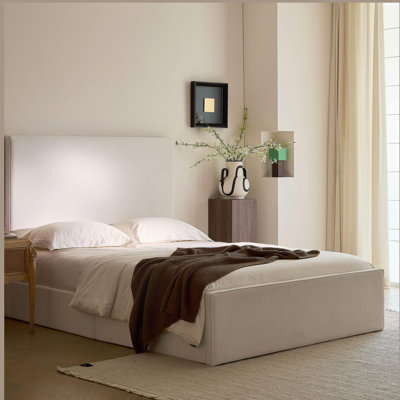 Très grand lit tapissier avec tête de lit 52 po, aucun sommier nécessaire