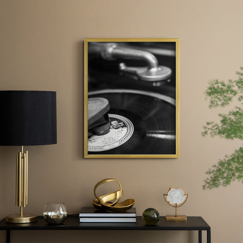 Reproduction encadrée de Phonograph - bois massif, H 30 po x l 24 po, Doré