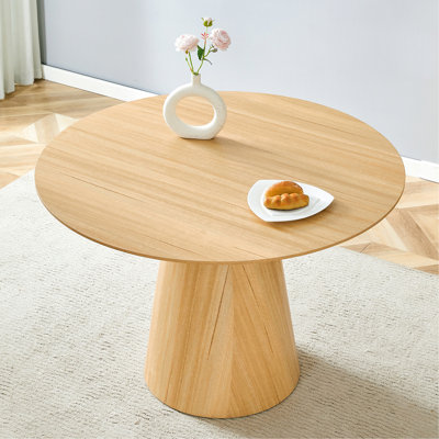 Table de salle à manger moderne et minimaliste en bois aggloméré à texture de bois. Le bureau d'ordinateur. La table de jeu. Convient pour la salle à manger, le salon, la terrasse et la cuisine.