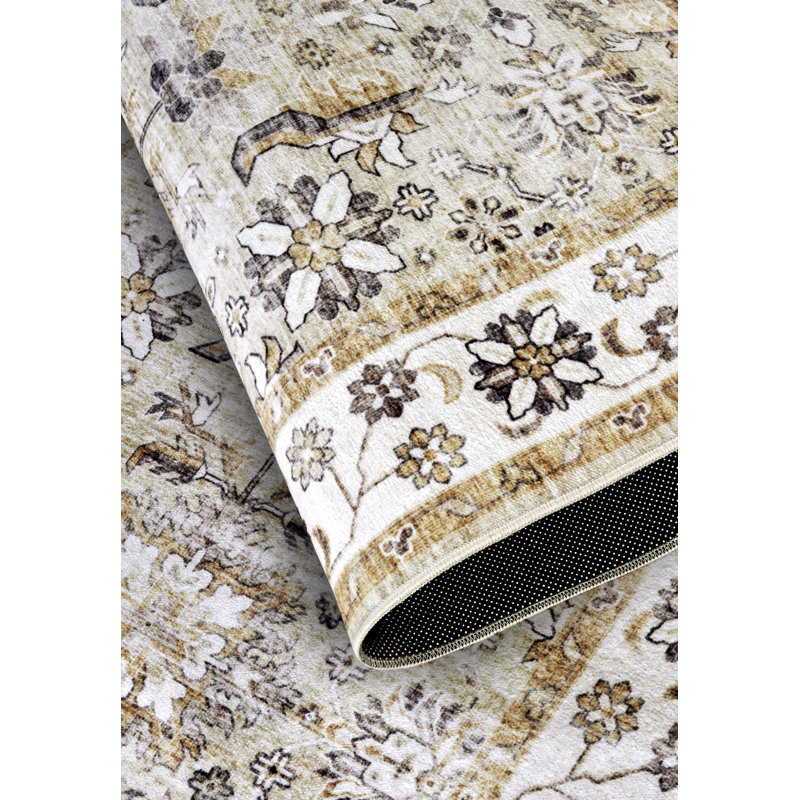 Saveh Oriental Machine Woven Area Rug, Rectangular 200 x 290cm