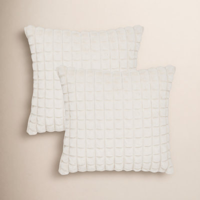 Kya 23" x 23" Pillow Cover & Insert