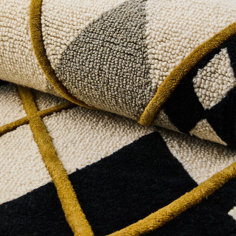 Cream Argyle Rug, Rectangle 8' x 10'