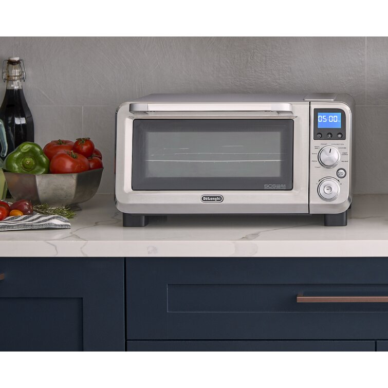 https://assets.wfcdn.com/im/74220626/resize-h755-w755%5Ecompr-r85/6611/66114331/De%27Longhi+Small+Convection+Toaster+Oven+For+Countertop+With+internal+light+And+9+Preset+Functions.jpg