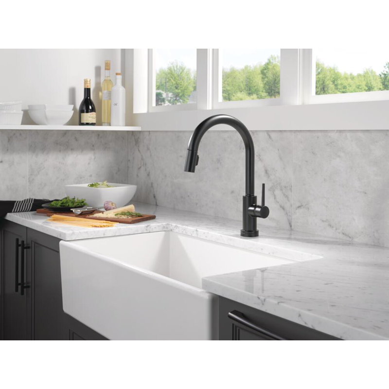 Robinet de cuisine Trinsic VoiceIQ avec technologie Touch2O sans contact, Noir mat