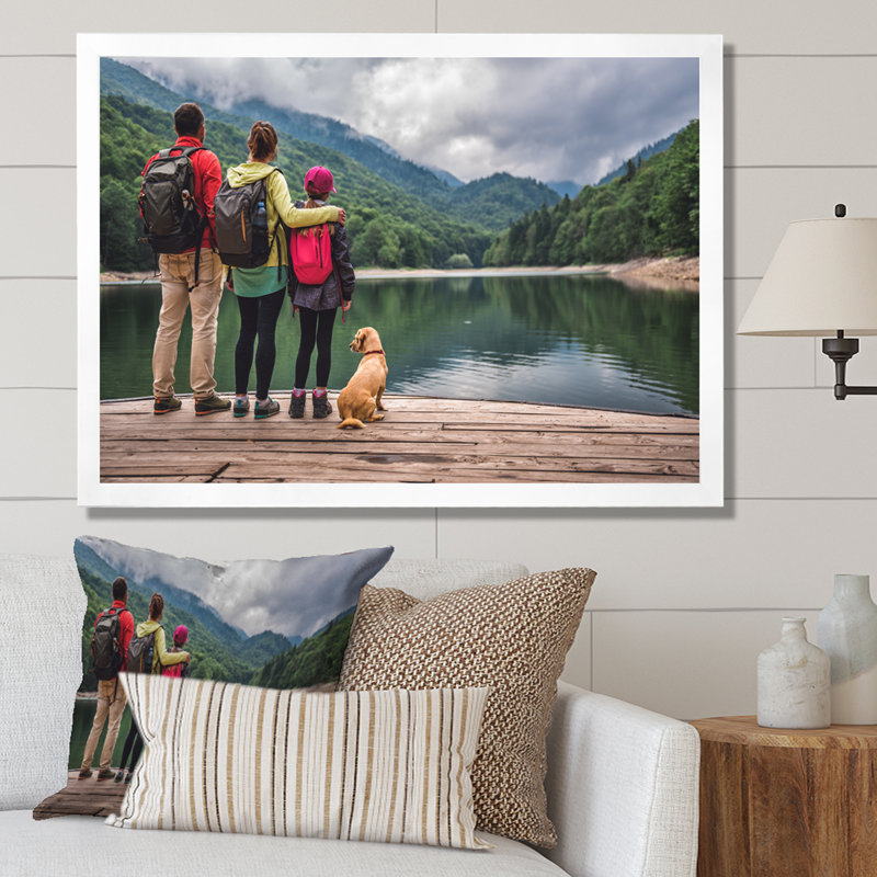 «Family Outing Adventure» sur toile, Cadre simple blanc, H 12 po x l 20 po x P 1 po