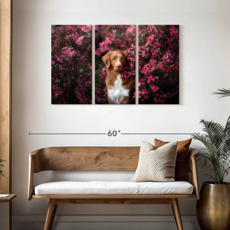 Toller dans le jardin, H 28 po x l 45 po