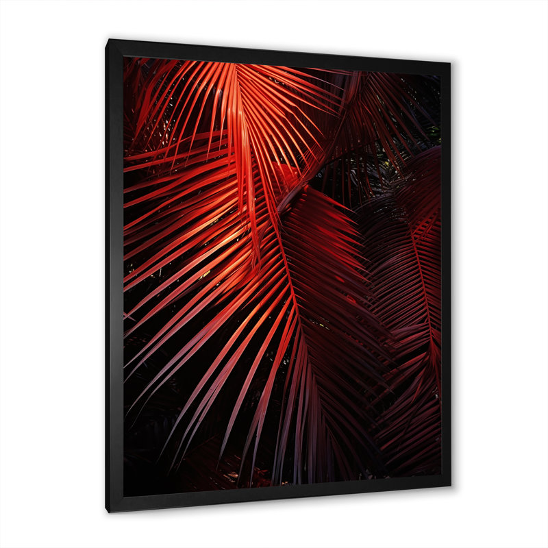 Impression sur toile, photo I sur toile monochrome rouge, Cadre noir, H 40 po x l 30 po x P 1,5 po
